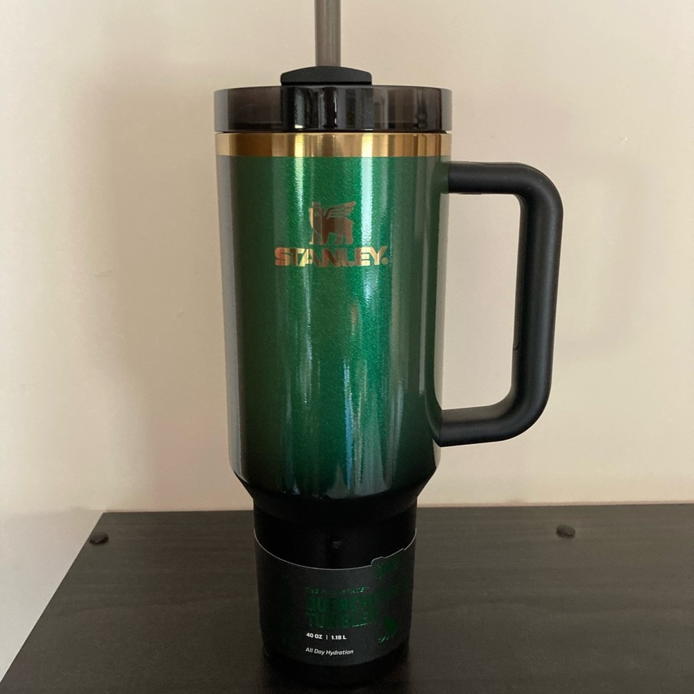 Stanley x Target Elphaba 40OZ H2.0 FlowState Tumbler Wicked Collection | IN HAND